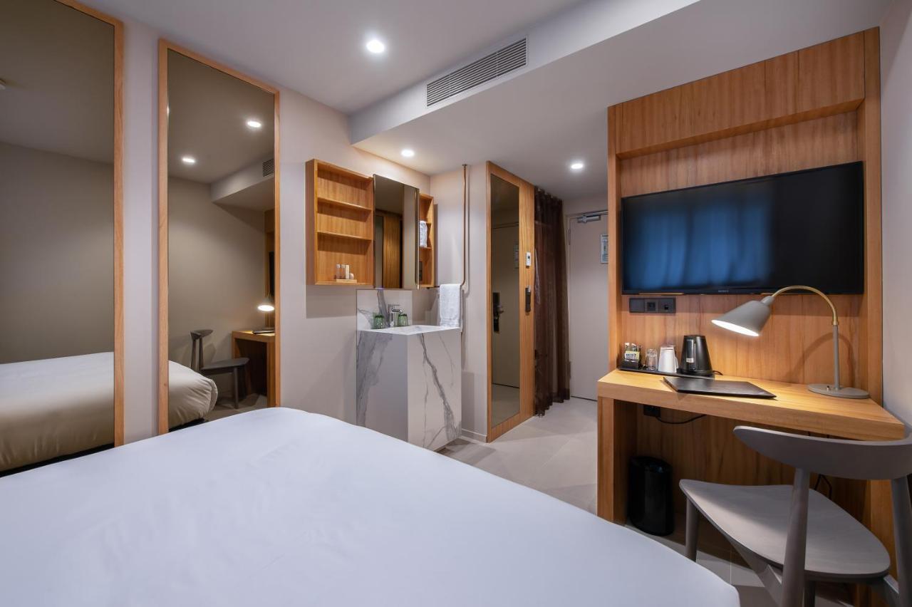 9Hotel Paquis Женева Екстер'єр фото